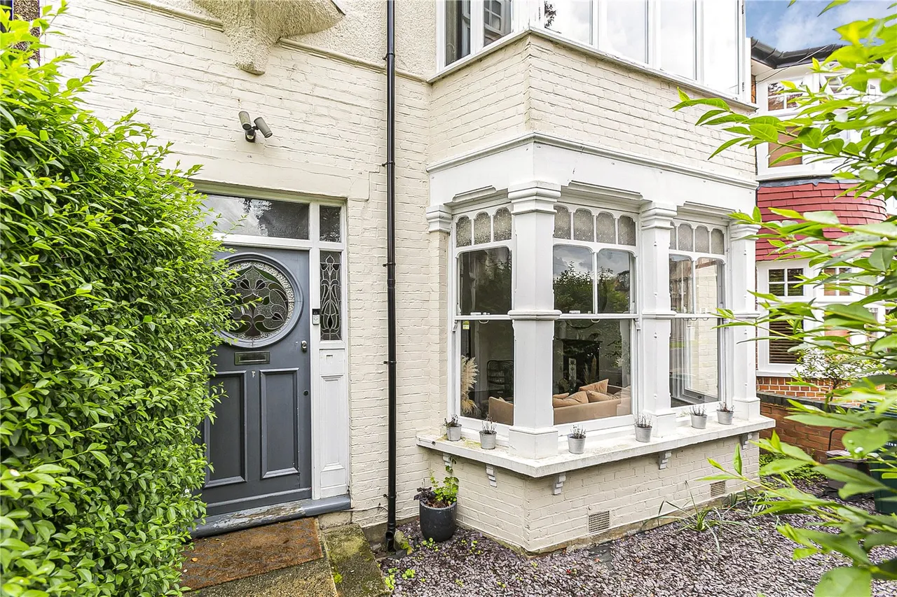 Queens Avenue, Whetstone, N20, photo 2