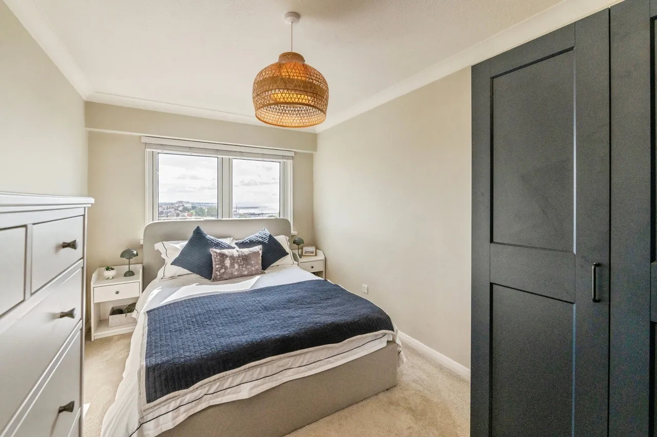 Westcliff Parade, Westcliff-on-Sea, Essex, SS0, photo 9