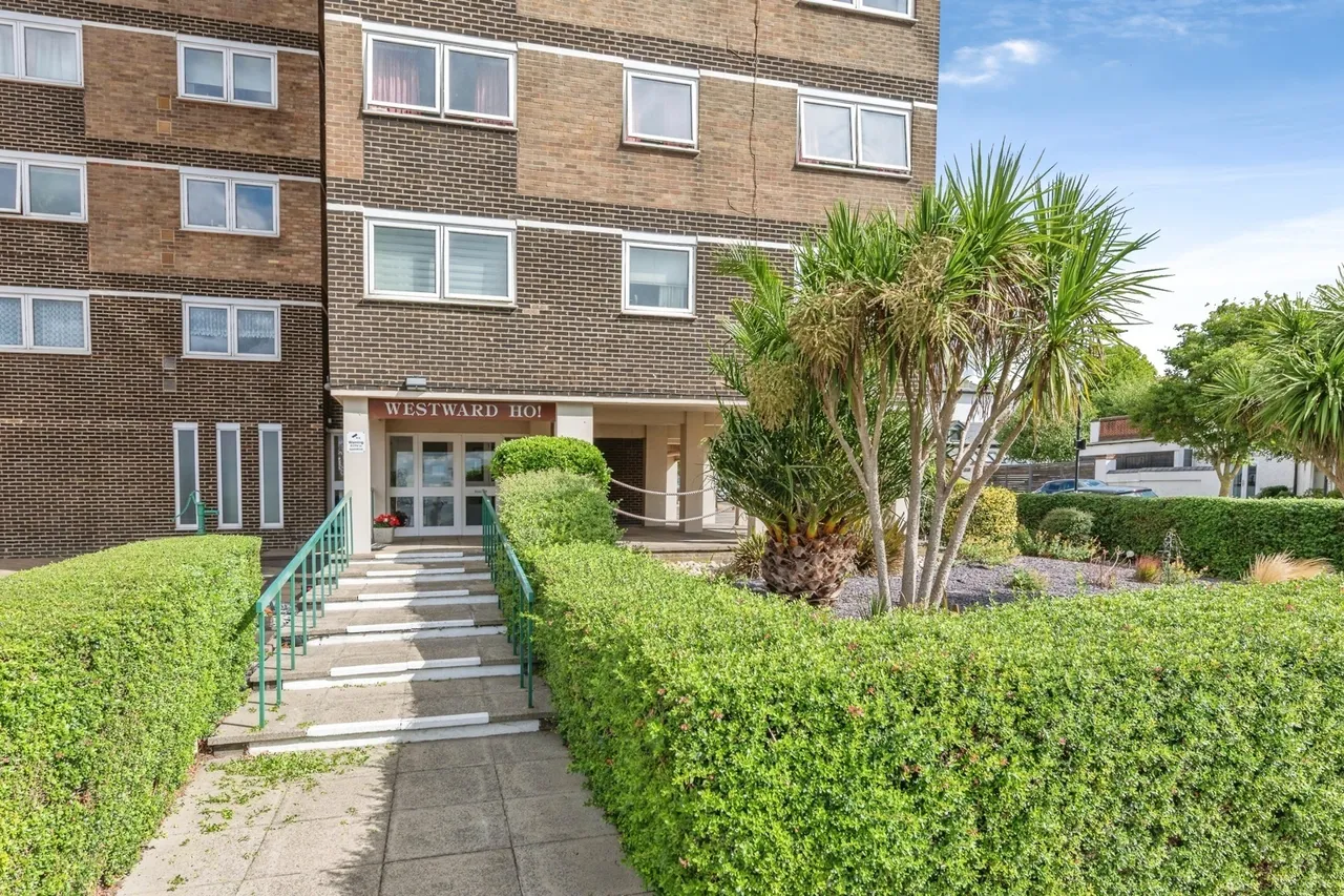 Westcliff Parade, Westcliff-on-Sea, Essex, SS0, photo 17