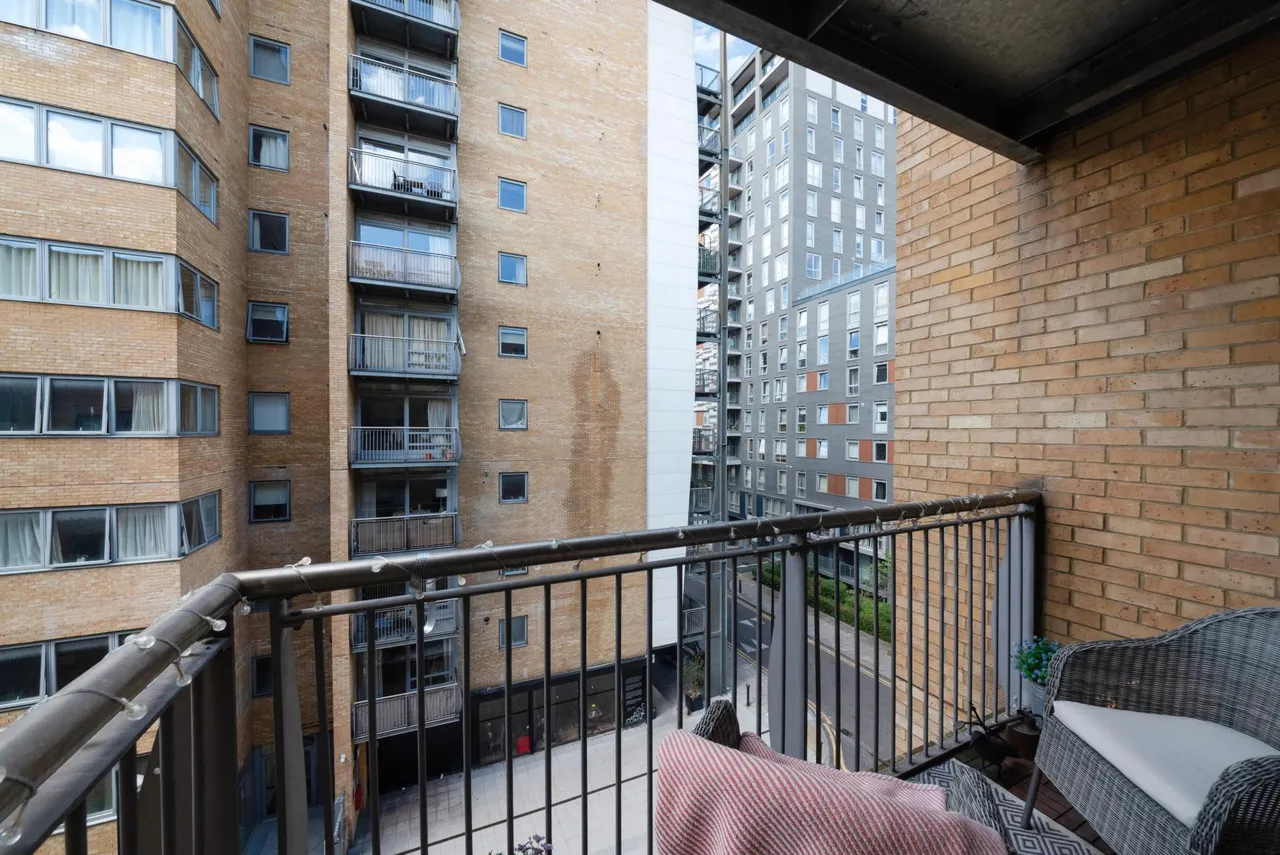 Cassilis Road, london, E14, photo 16