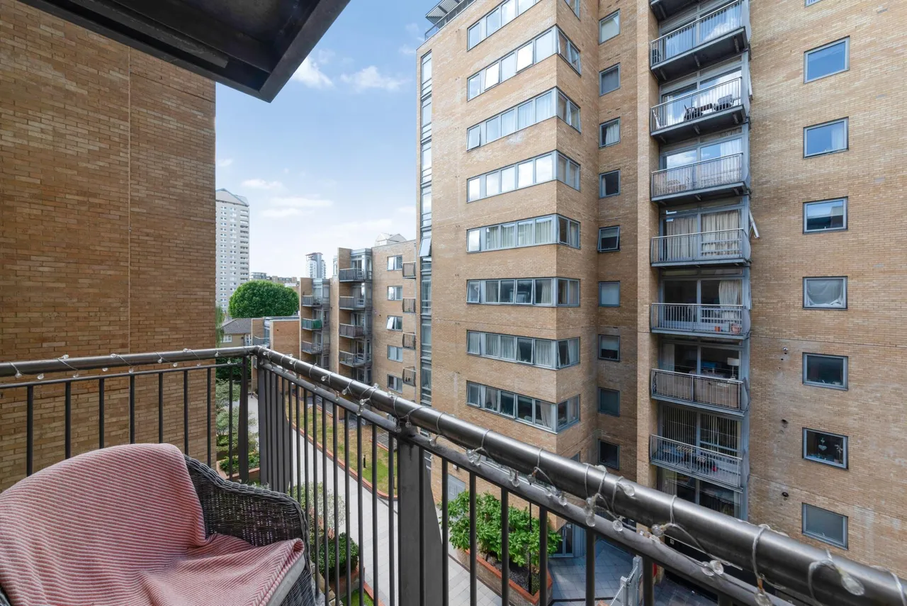 Cassilis Road, london, E14, photo 6
