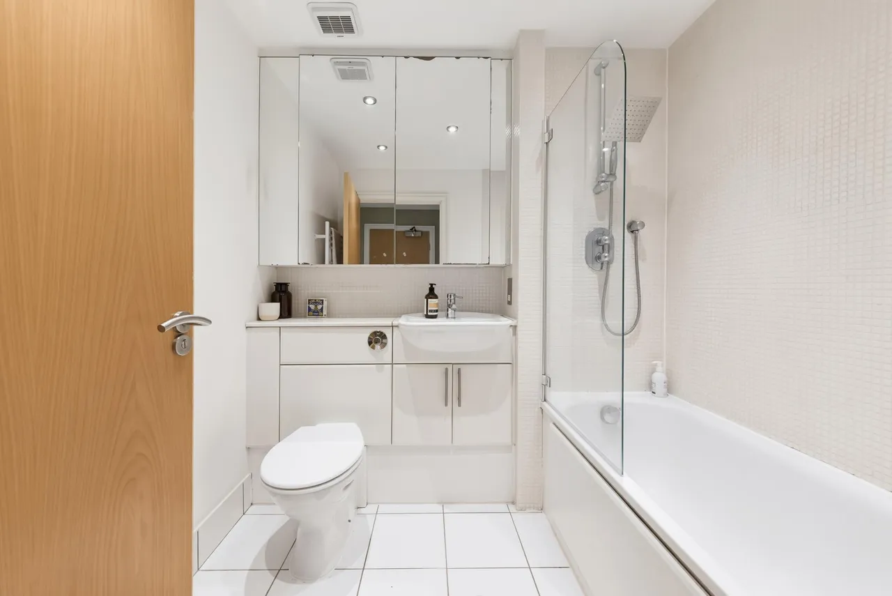 Cassilis Road, london, E14, photo 14