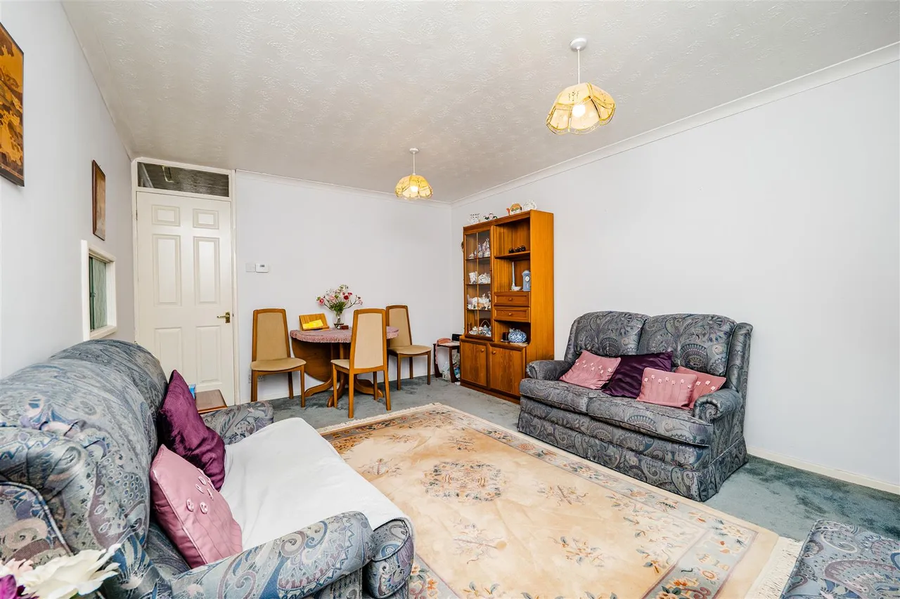 Enfield Drive, Barry, CF62 8NU, photo 7