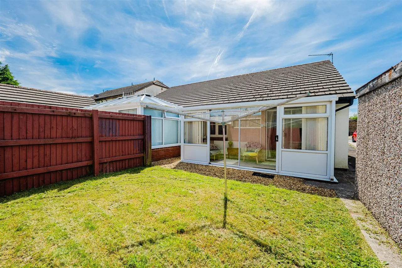 Enfield Drive, Barry, CF62 8NU, photo 17