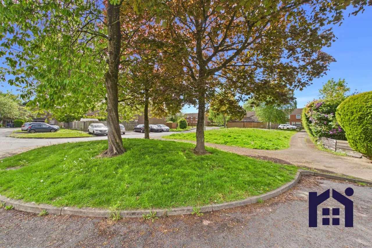 Manor House Close, Leyland, PR26 7TX, photo 18