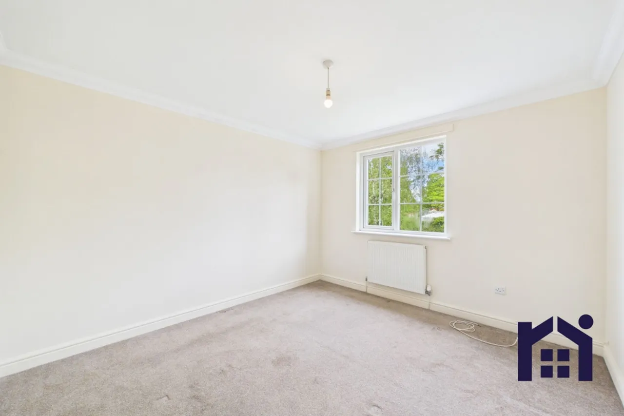 Manor House Close, Leyland, PR26 7TX, photo 9