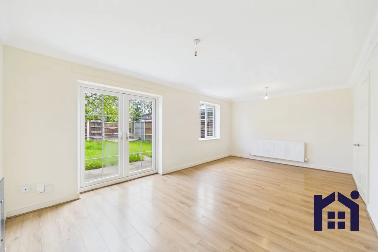 Manor House Close, Leyland, PR26 7TX, photo 6