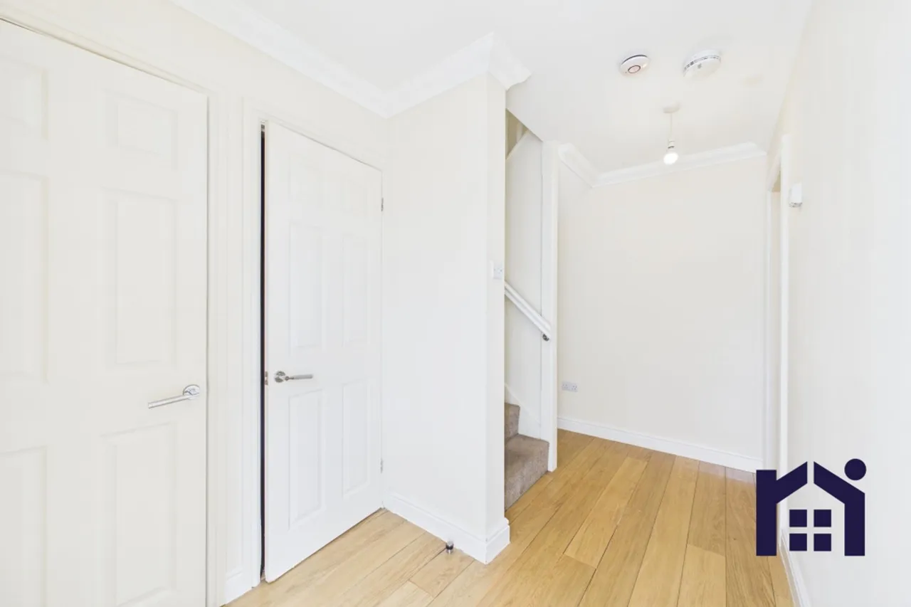 Manor House Close, Leyland, PR26 7TX, photo 5