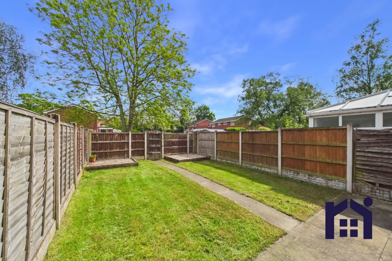 Manor House Close, Leyland, PR26 7TX, photo 17