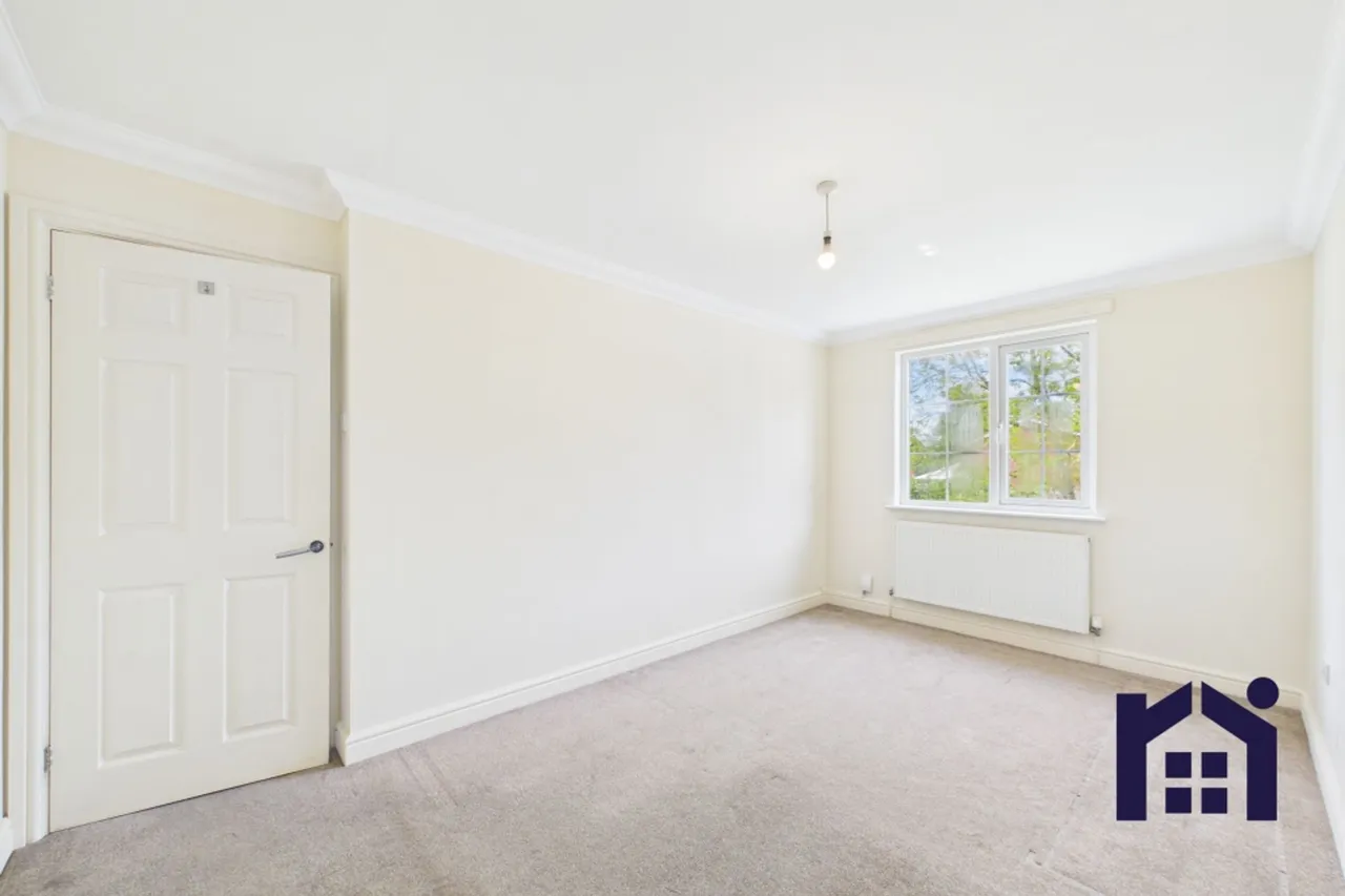 Manor House Close, Leyland, PR26 7TX, photo 11