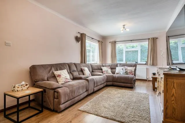 Abingdon Road, Standlake, OX29, photo 8