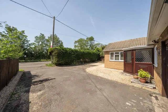 Abingdon Road, Standlake, OX29, photo 20