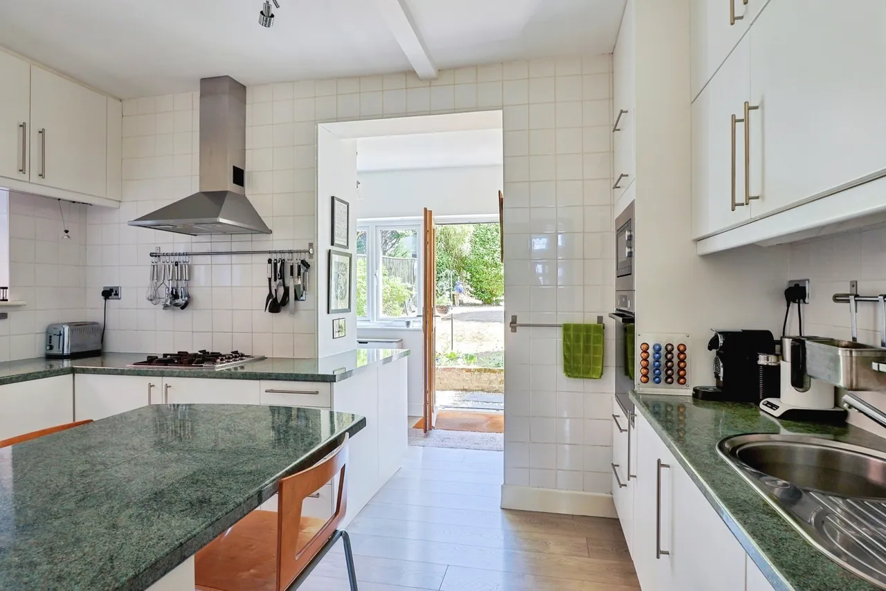 Poole Road, Lytchett Matravers, BH16, photo 8
