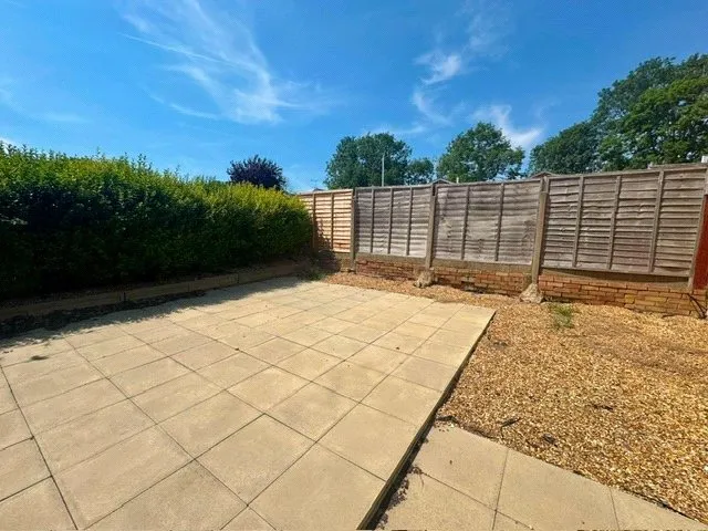 Therfield Walk, Houghton Regis, LU5, photo 2