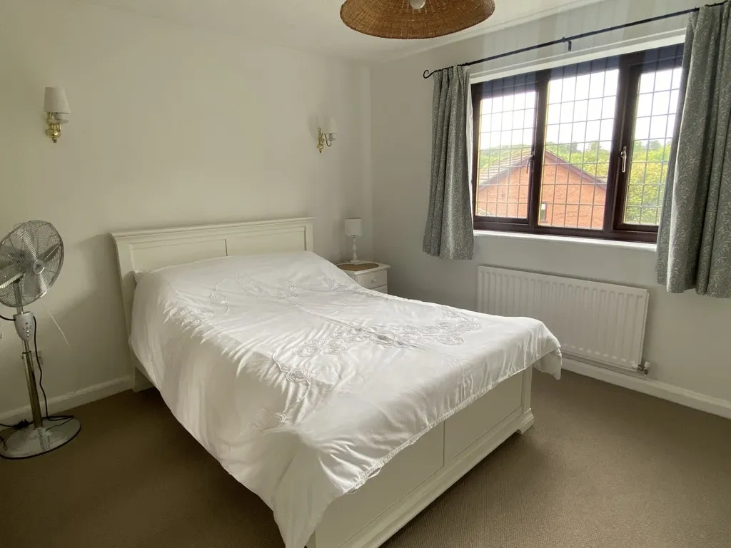 Everglade Road, Priorslee, photo 11