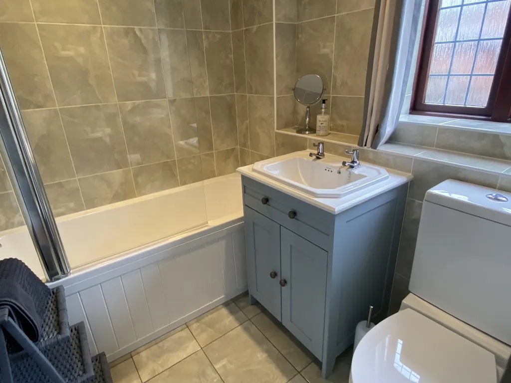 Everglade Road, Priorslee, photo 17