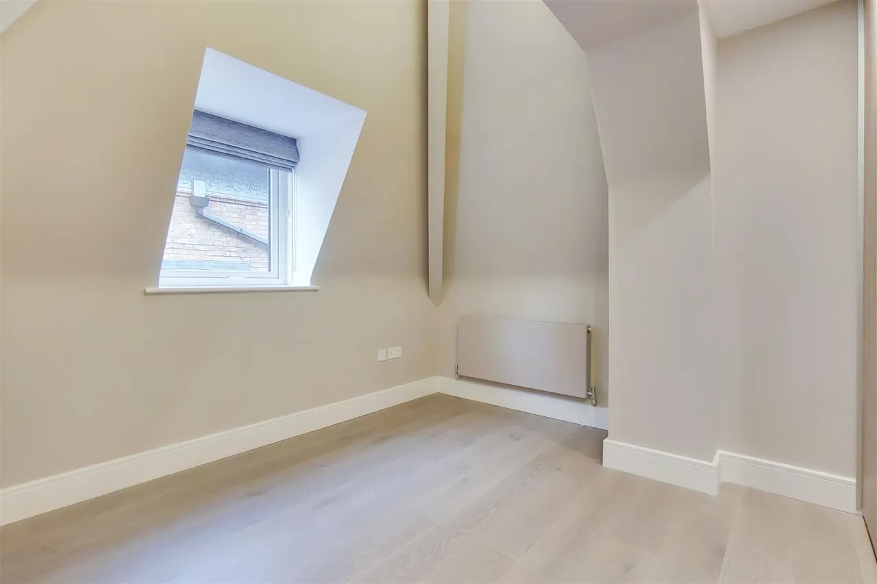 Fitzjohns Avenue, London, photo 5