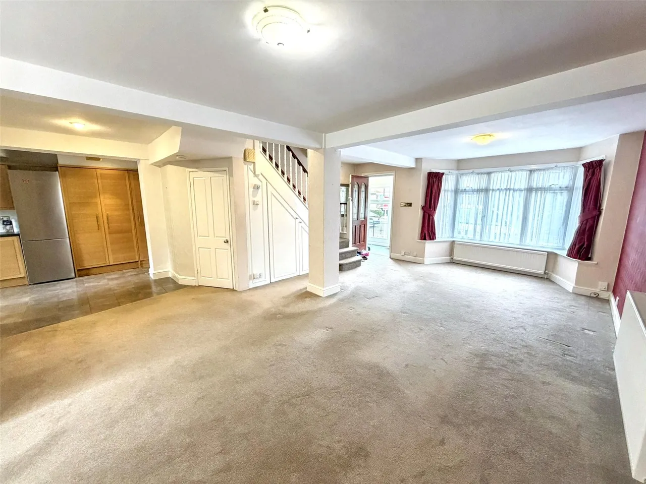 Lonsdale Drive, Oakwood, Enfield, Greater London, EN2 7LS, photo 3