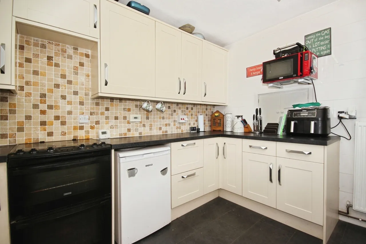 Woodway Lane, Coventry, West Midlands, CV2, photo 5
