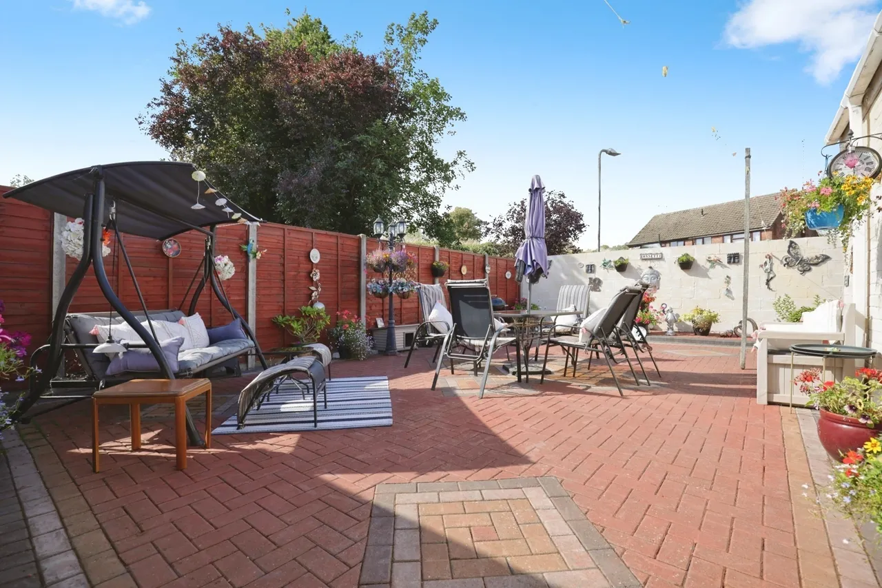 Johnson Road, Bedworth, Warwickshire, CV12, photo 4