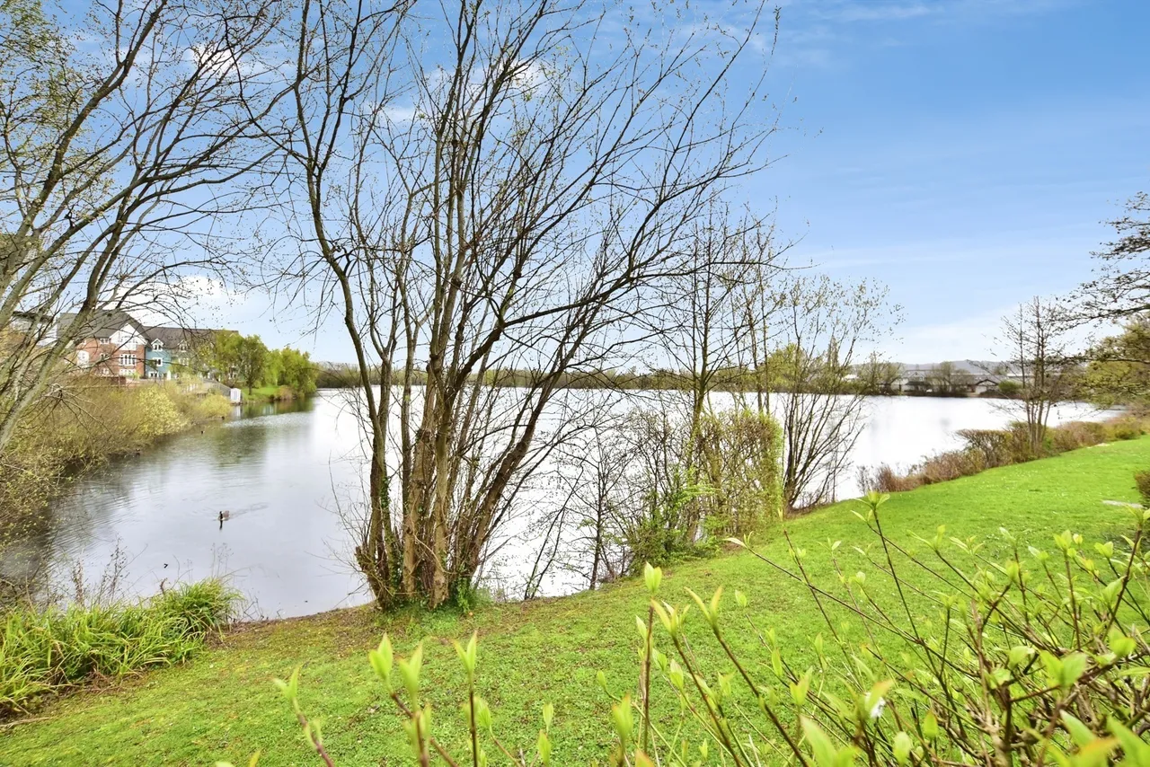 New Hythe Lane, Larkfield, ME20, photo 19