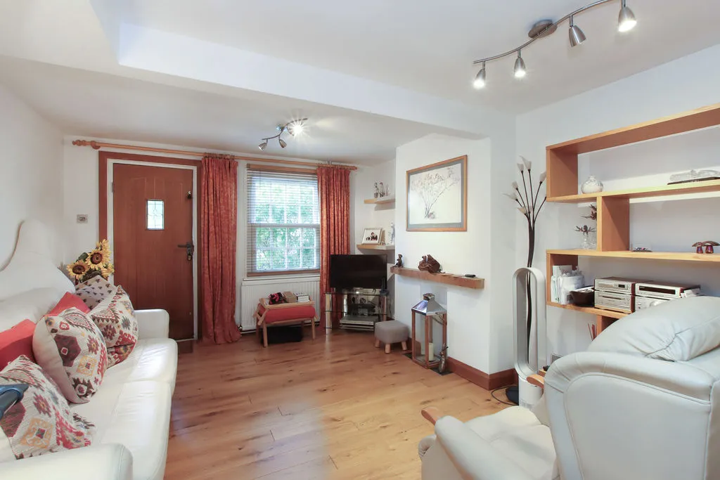 King Street, Tring, HP23, photo 6