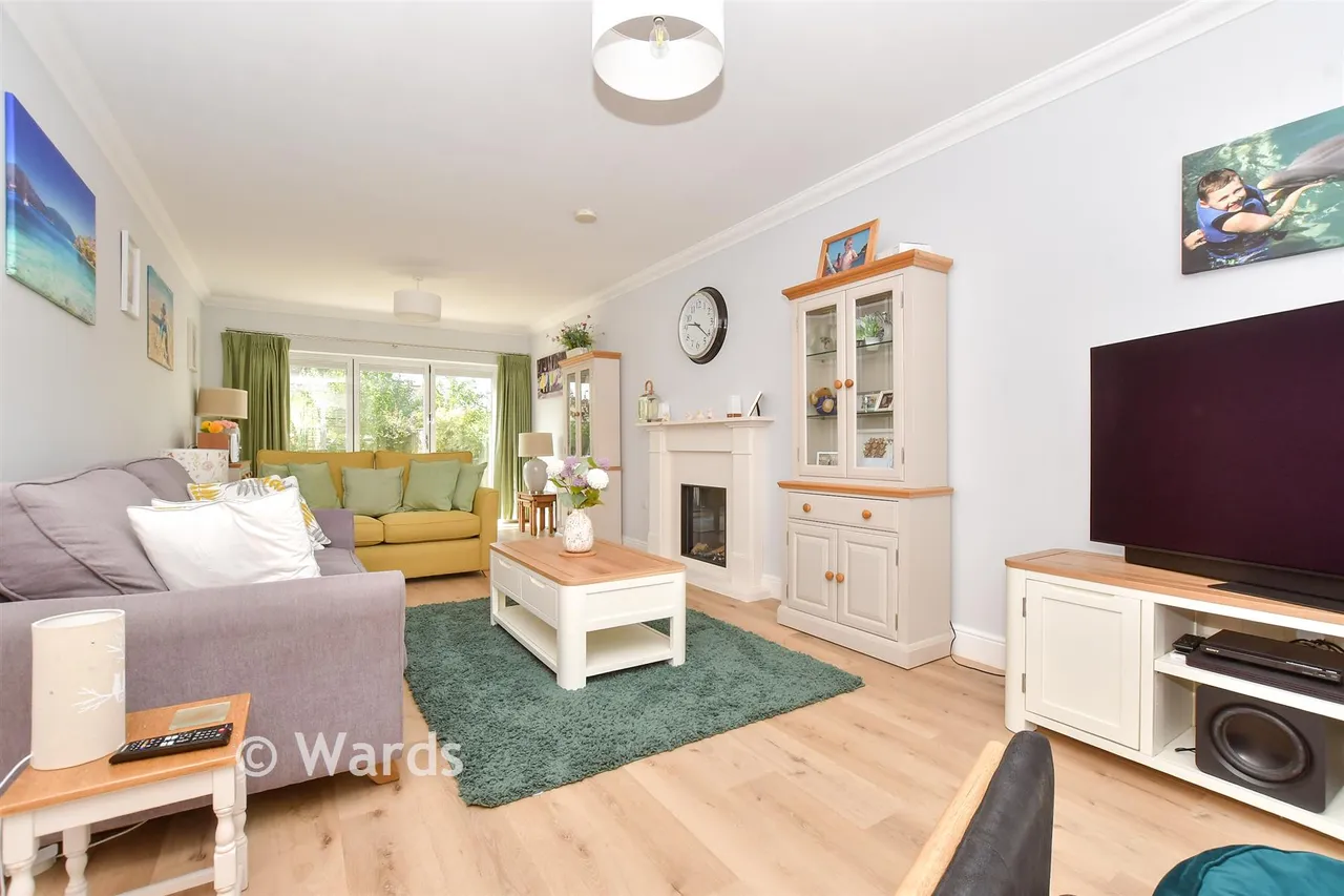 St. Crispin Close, Worth, CT14, photo 15