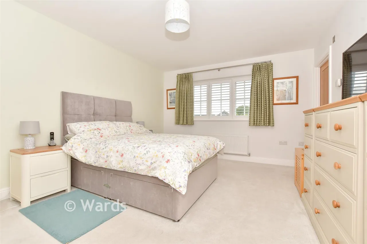 St. Crispin Close, Worth, CT14, photo 14