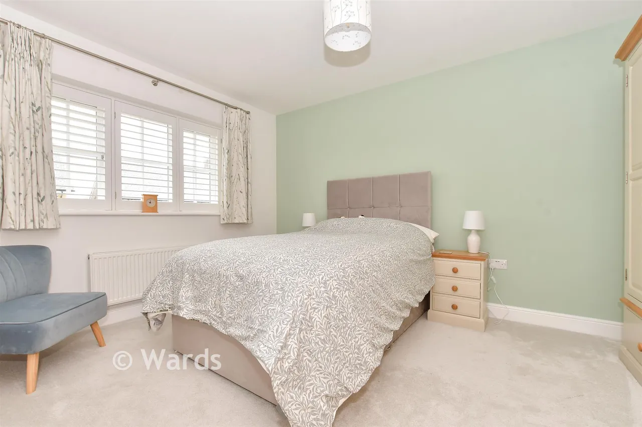 St. Crispin Close, Worth, CT14, photo 21