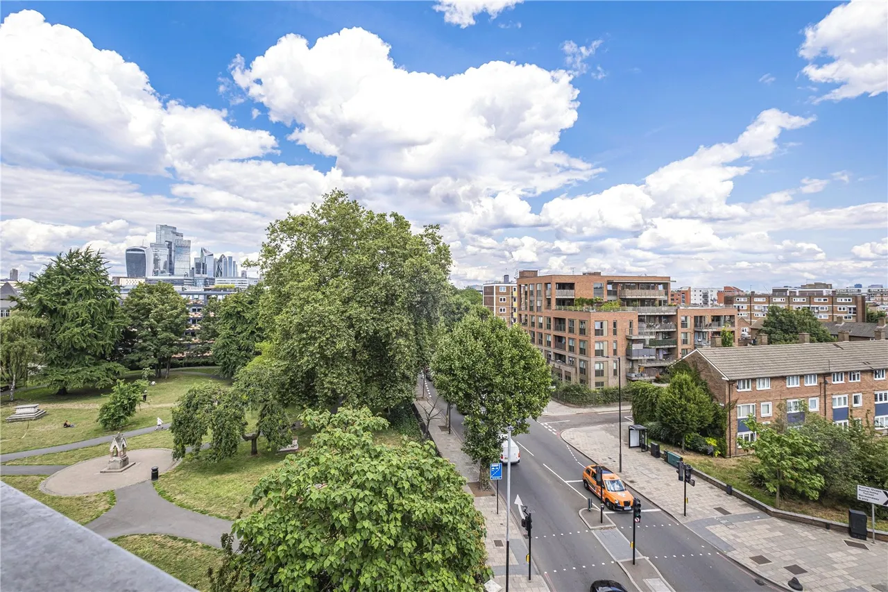 Bermondsey Square, London, SE1, photo 27