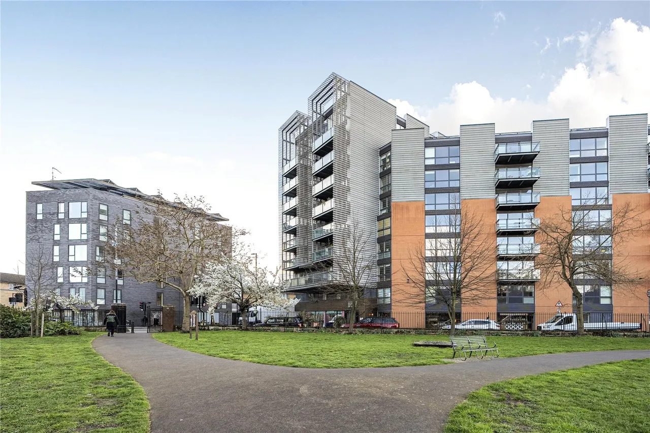 Bermondsey Square, London, SE1, photo 24