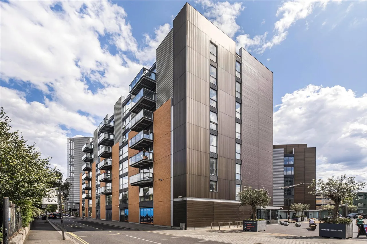 Bermondsey Square, London, SE1, photo 8