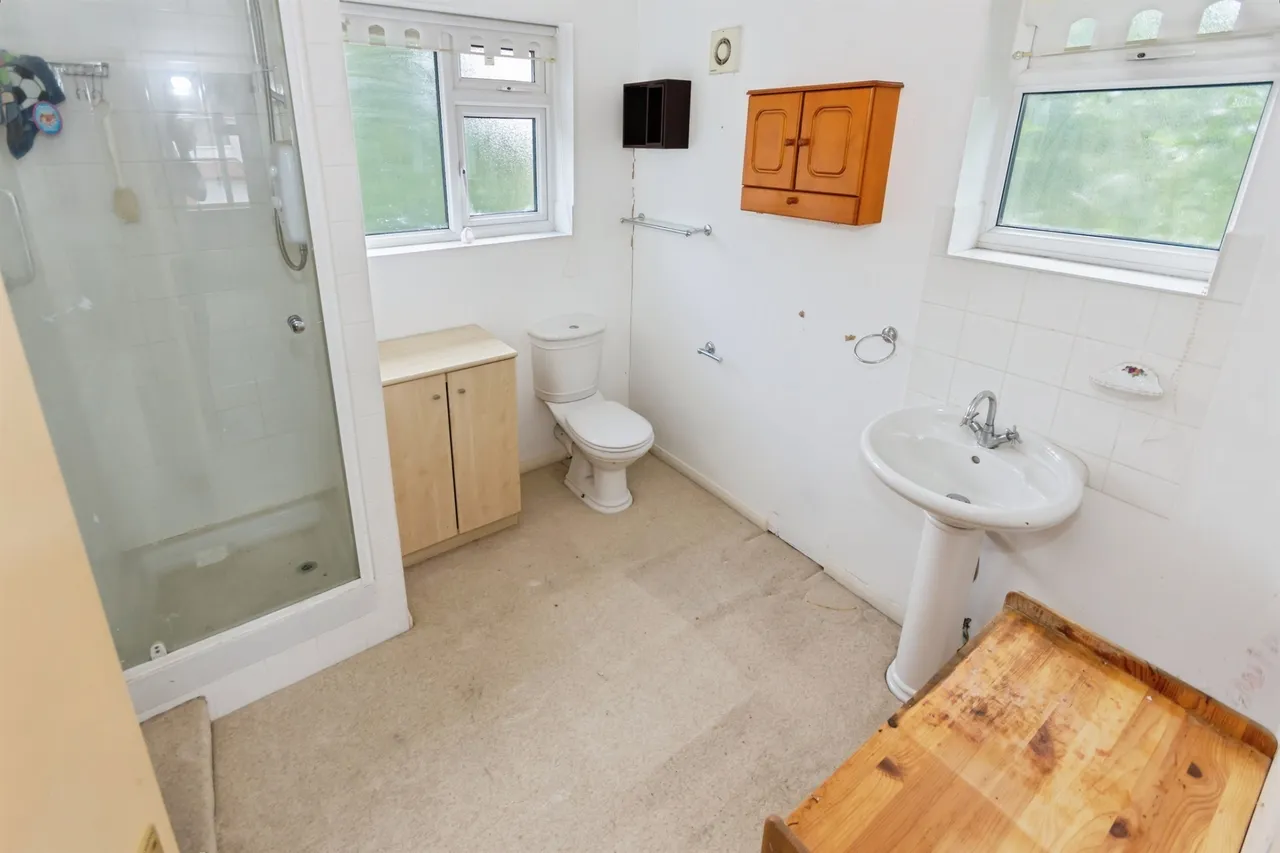 Lawnswood Avenue, Shirley, B90, photo 26