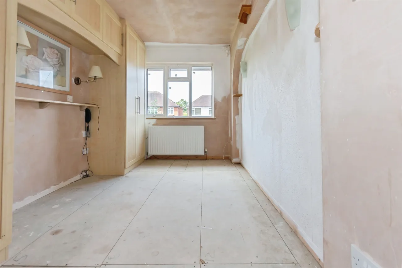 Lawnswood Avenue, Shirley, B90, photo 27