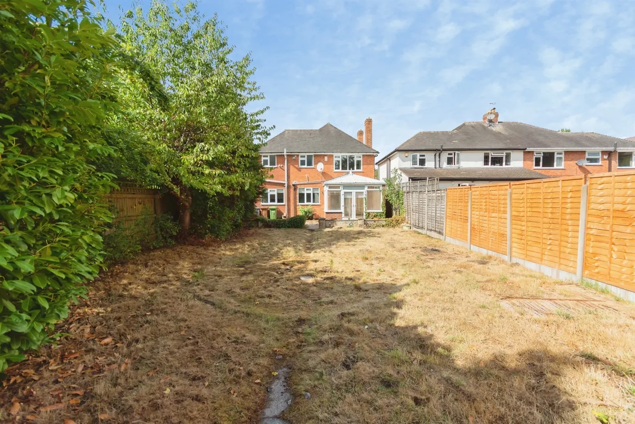 Lawnswood Avenue, Shirley, B90, photo 31