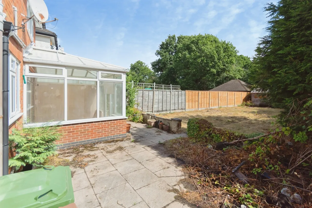 Lawnswood Avenue, Shirley, B90, photo 29