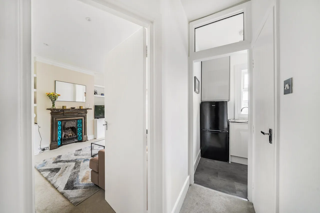 Annington Road, London, N2, photo 10