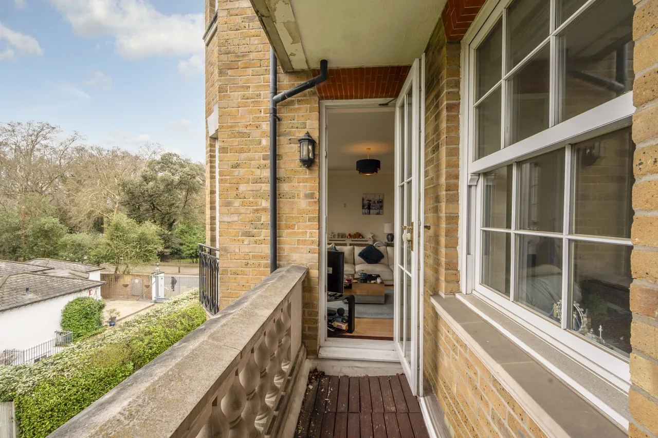93 Chapman Square, London, photo 11