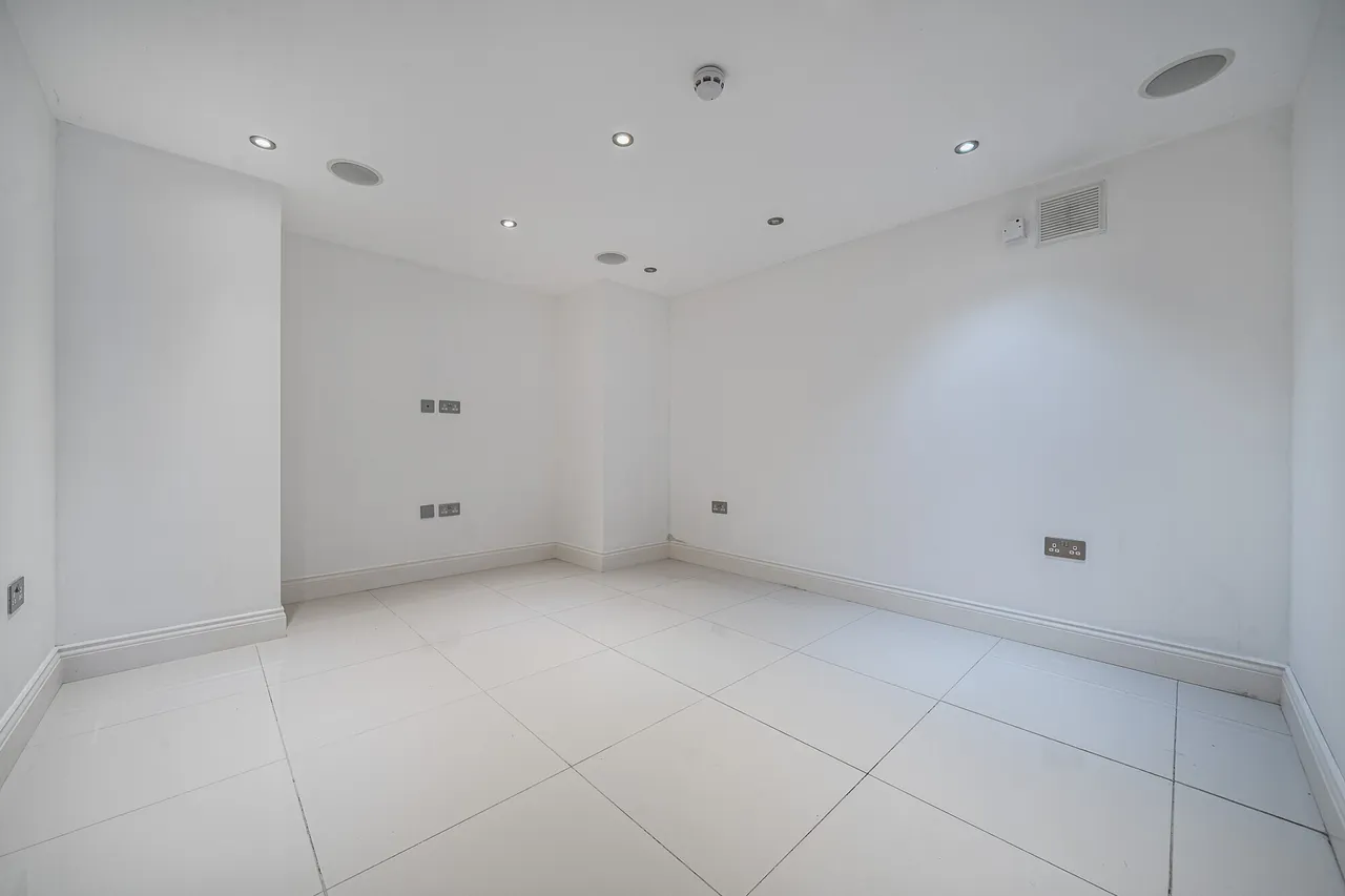 The Drive, New Barnet, EN5, photo 11