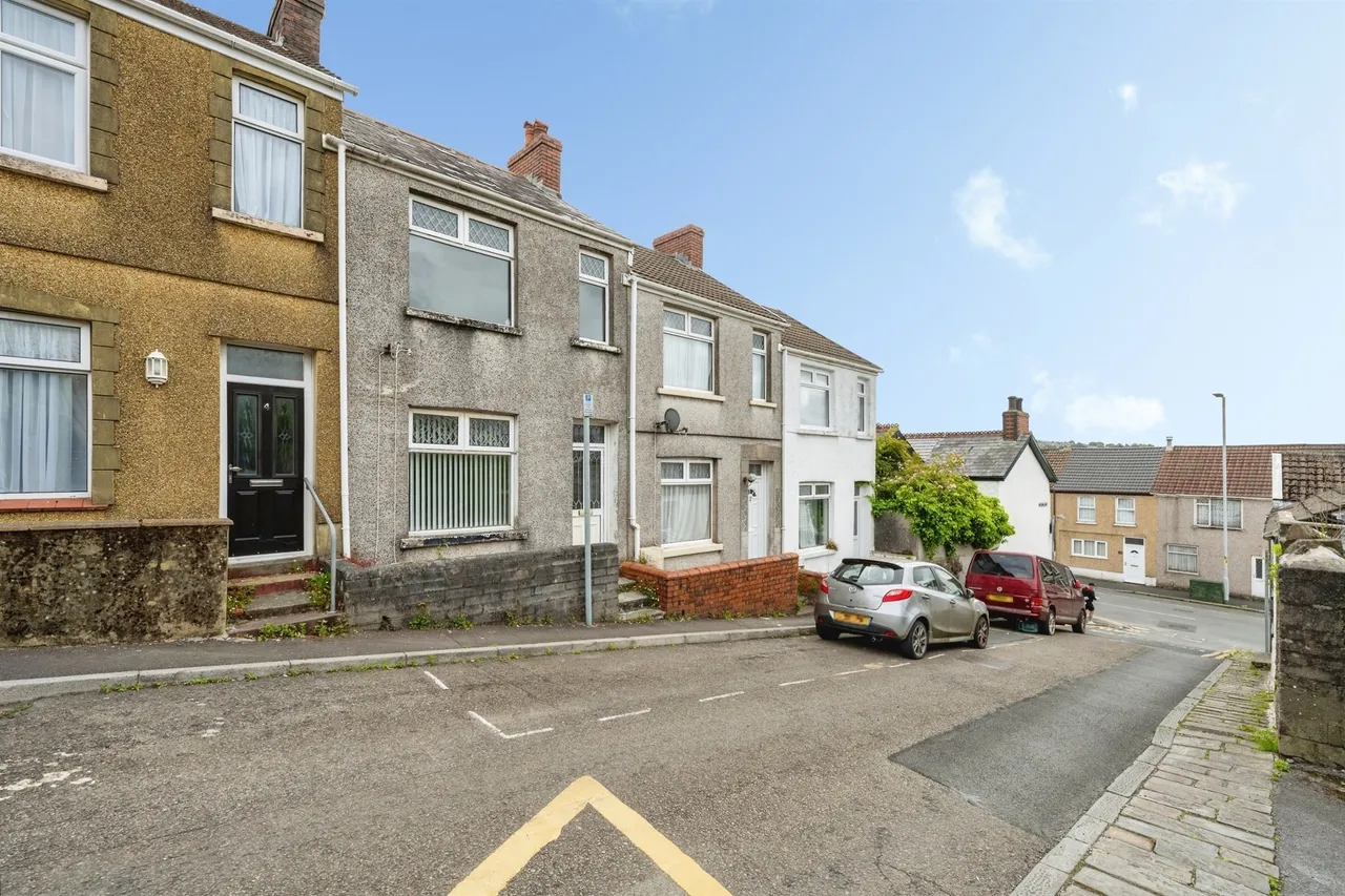 Britannia Road, Swansea, SA6, photo 2