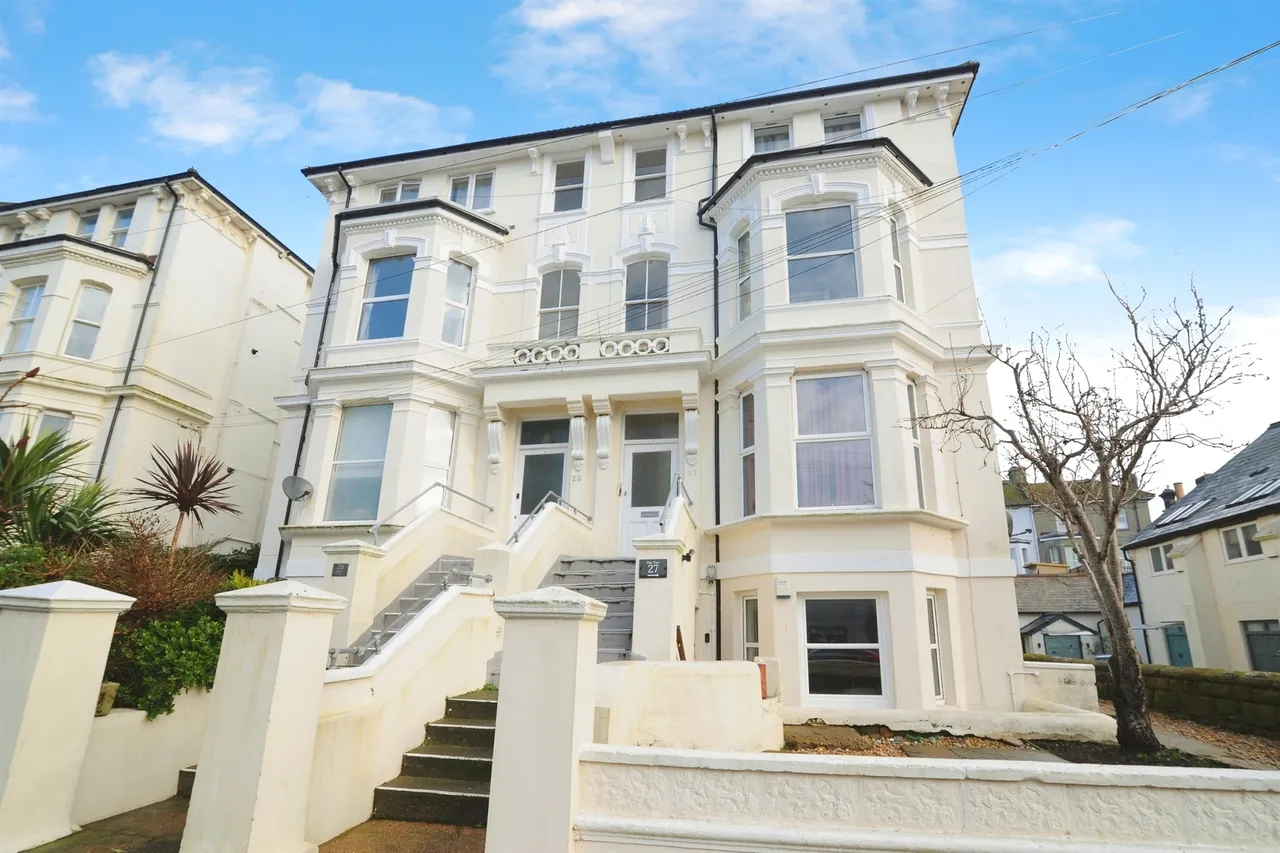 2 bed flat for sale — Stockleigh Road, St. Leonards-On-Sea