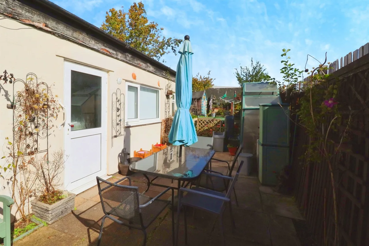 Wroughton Place, Fairwater, CF5, photo 16