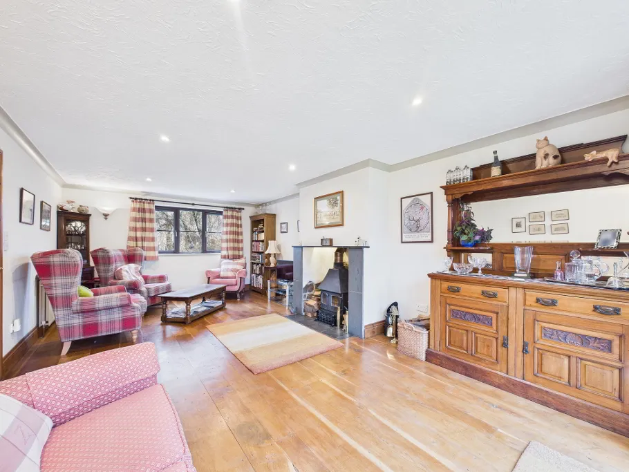 East Street, Sheepwash, EX21, photo 4