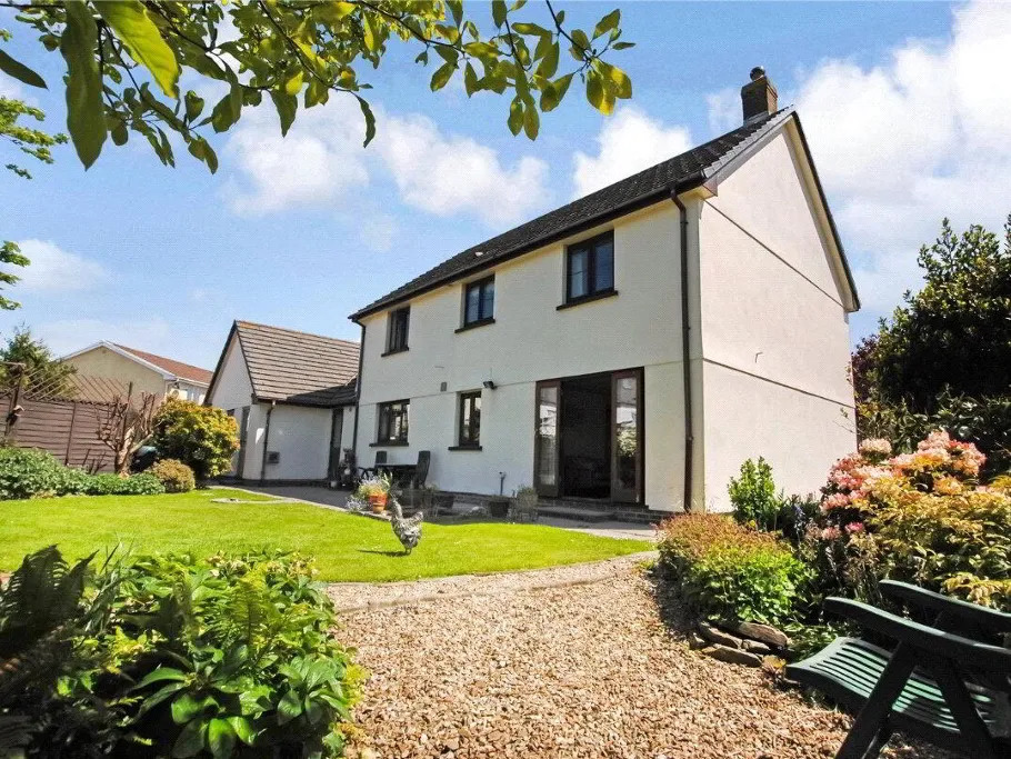 East Street, Sheepwash, EX21, photo 23