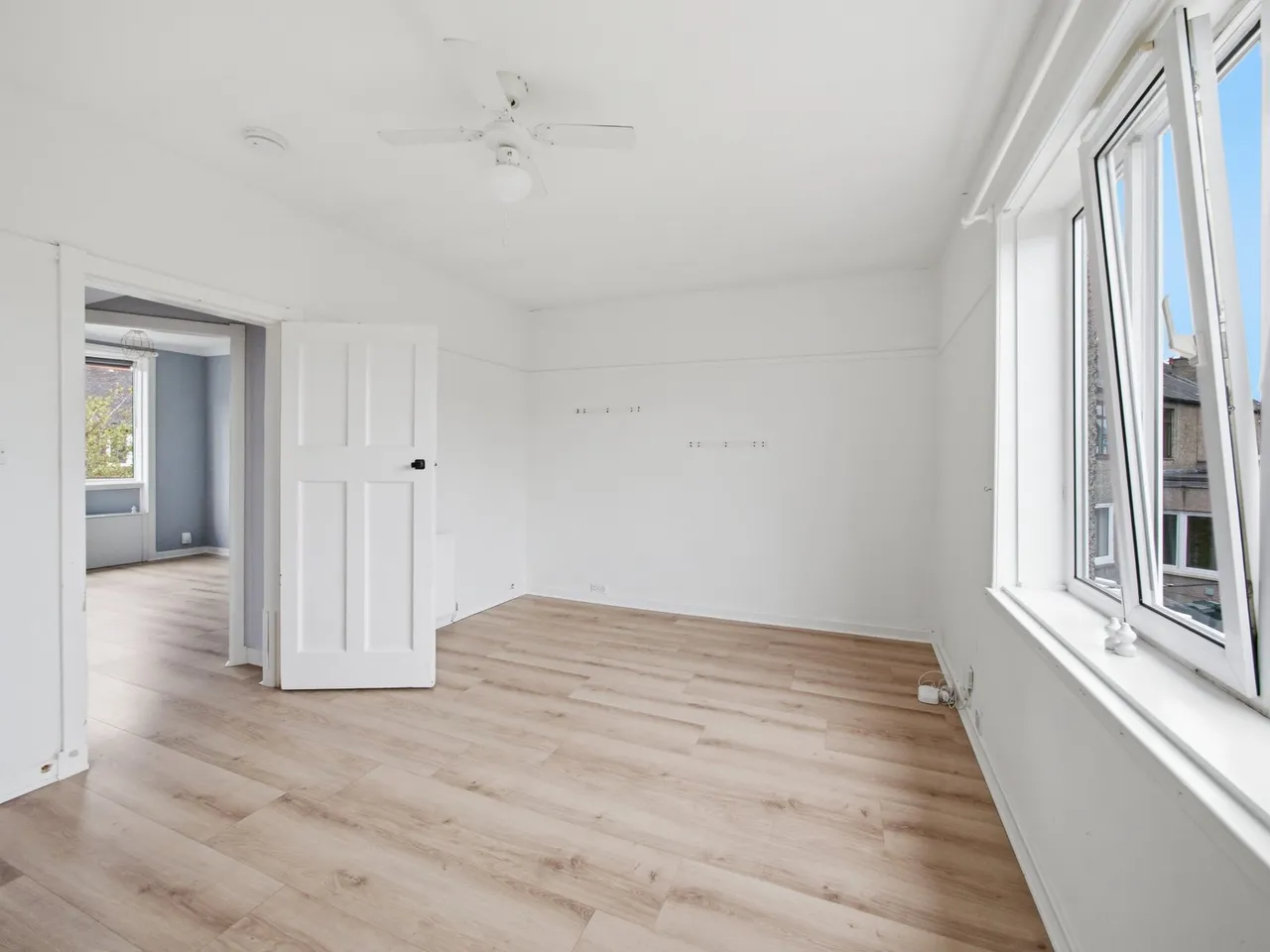 Broomside Terrace, Edinburgh, EH12, photo 2