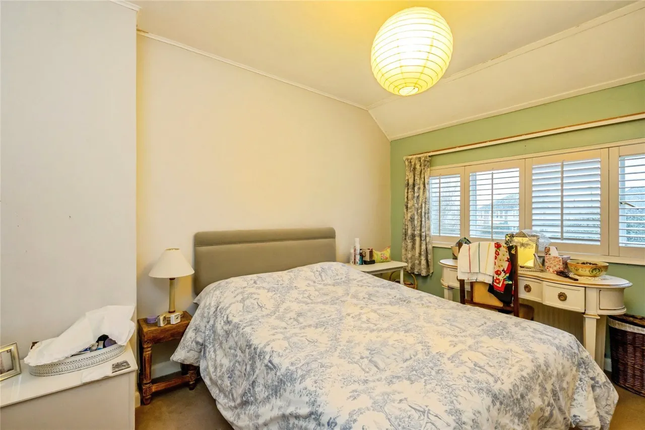 Bell Lane, Birdham, PO20, photo 21