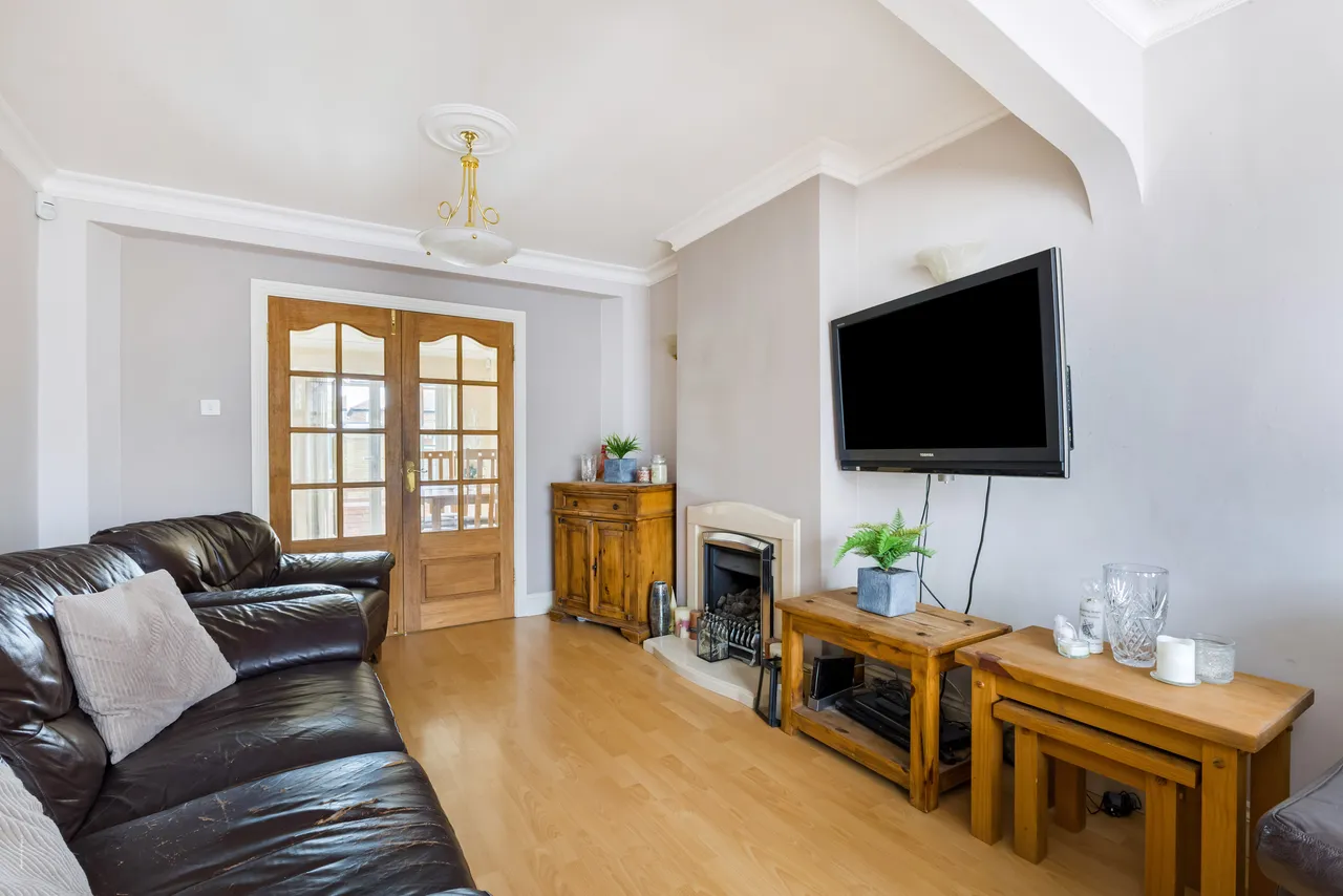 Peareswood Gardens, Stanmore, HA7, photo 16