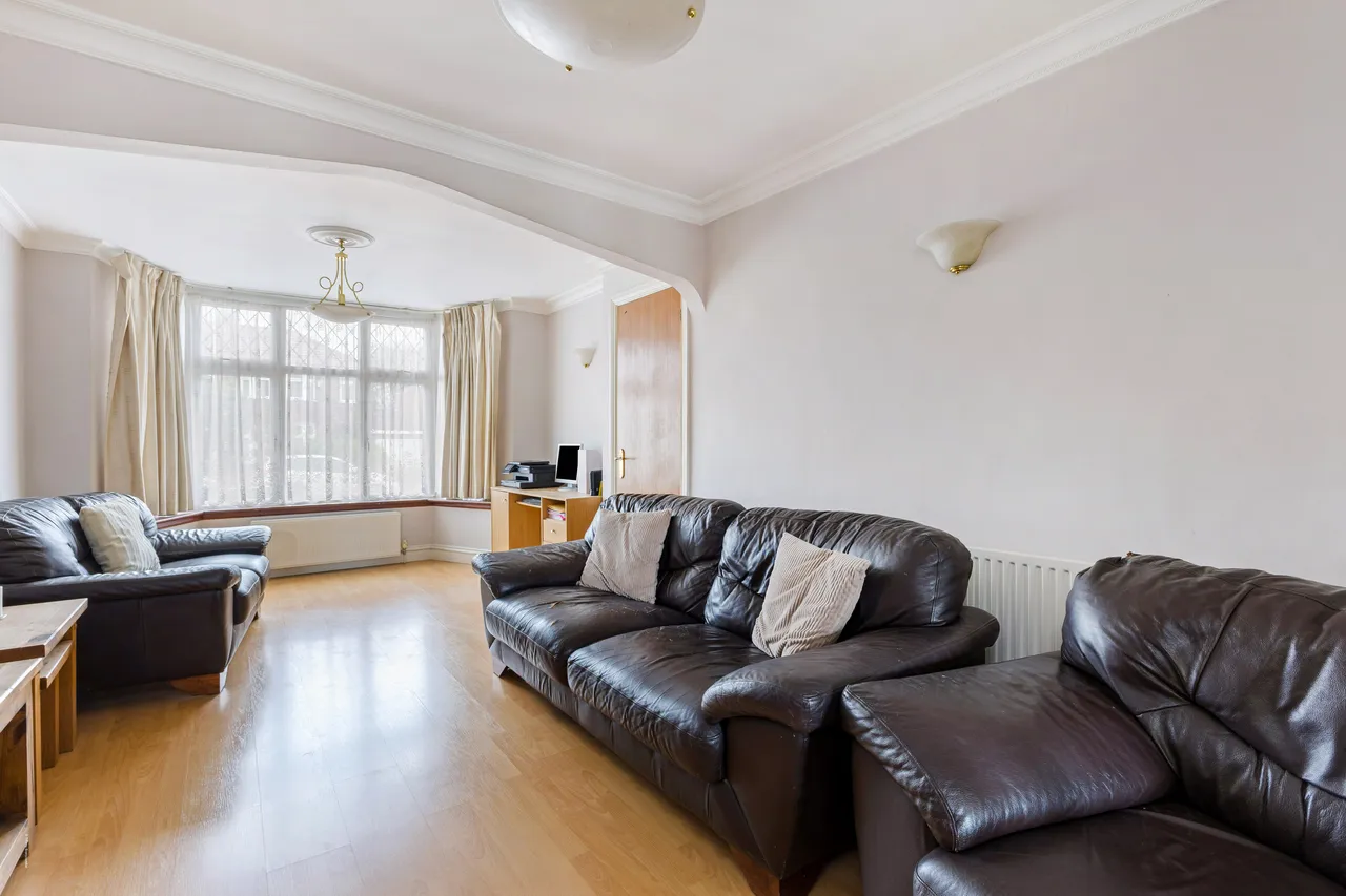 Peareswood Gardens, Stanmore, HA7, photo 8