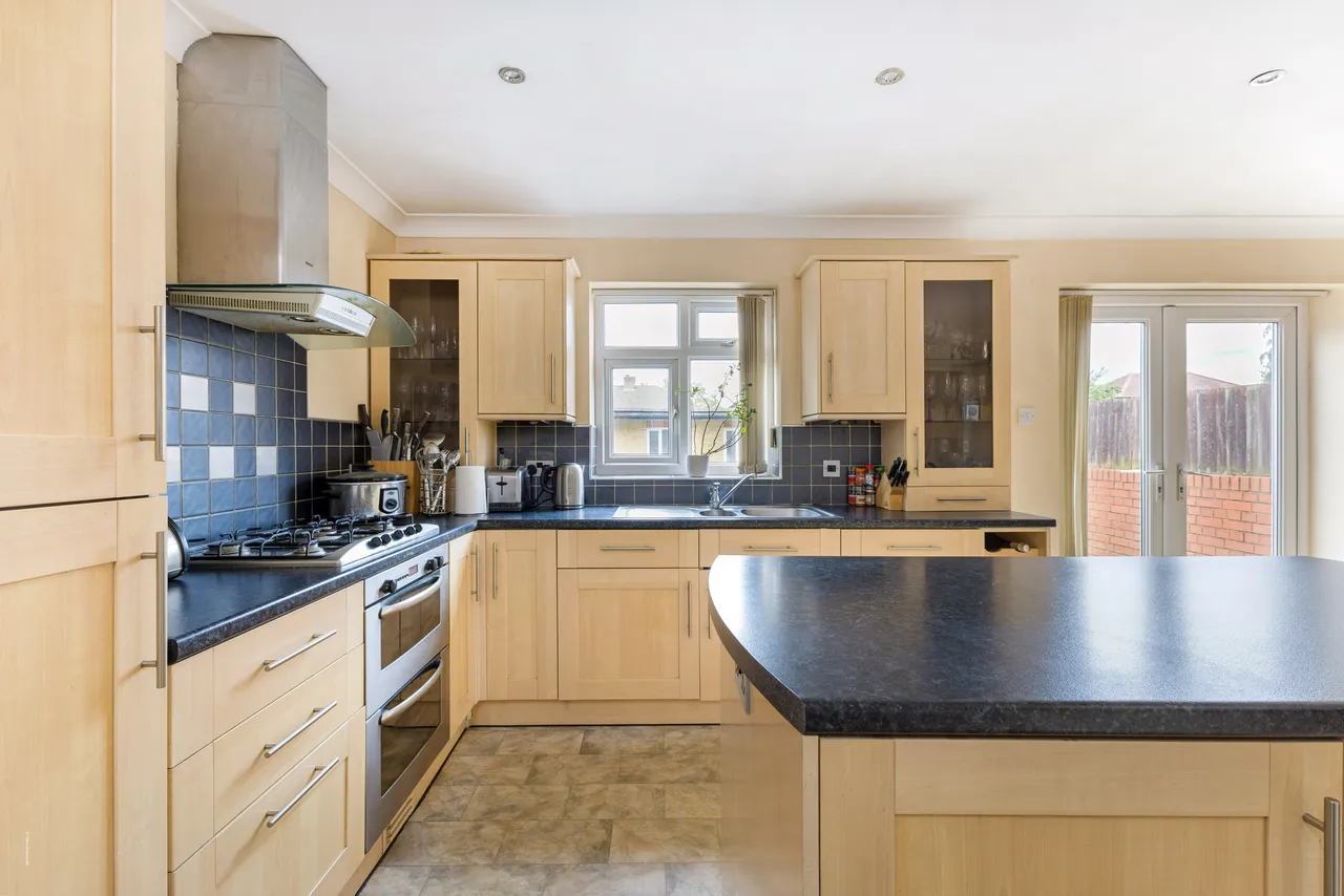 Peareswood Gardens, Stanmore, HA7, photo 19