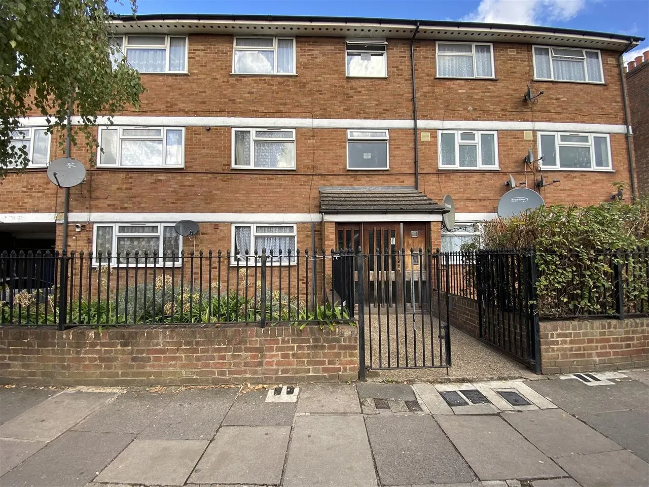 2 bed flat for sale — Norwood Road, Southall